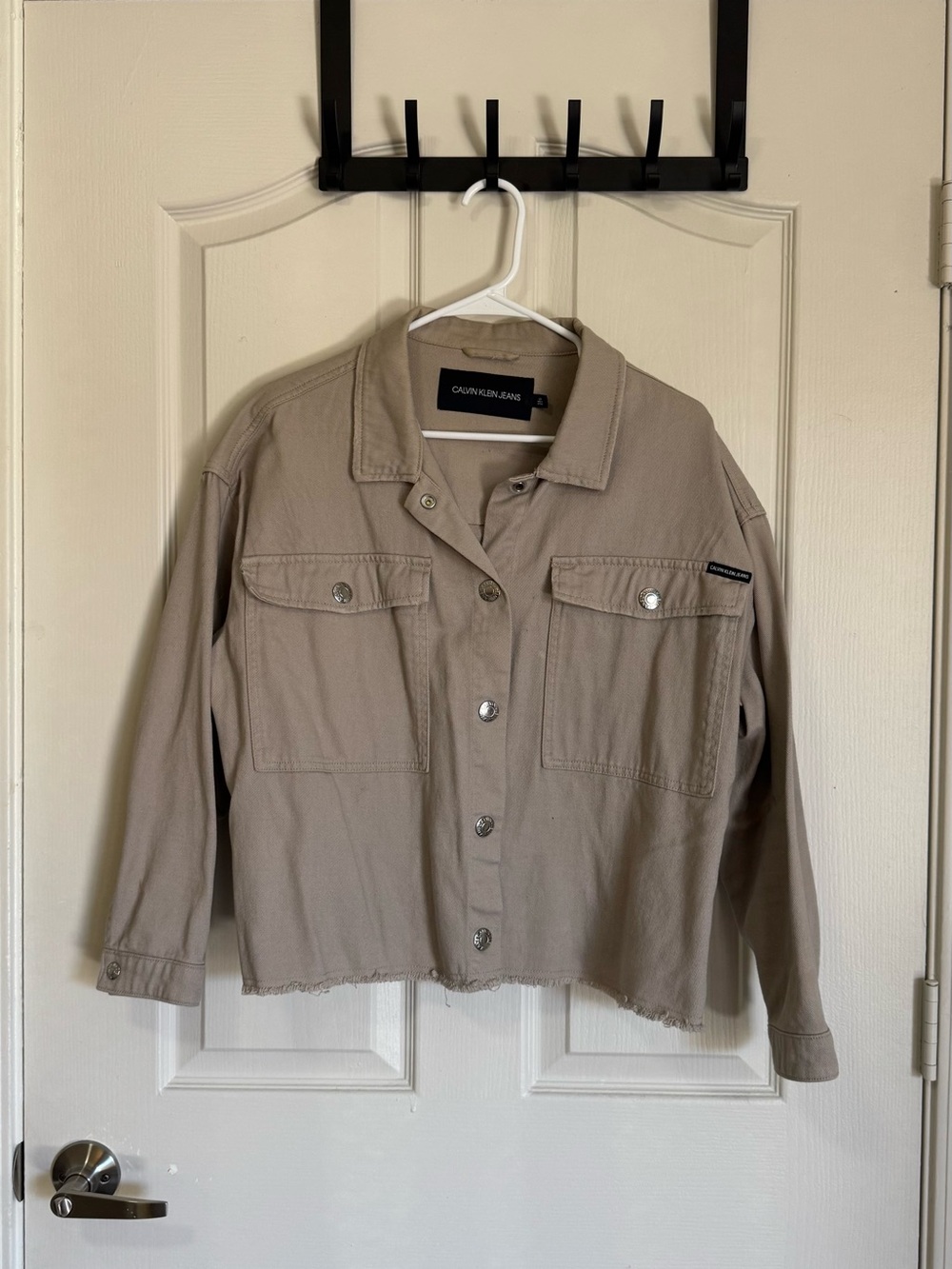 Calvin Klein Jeans Women's Light Beige Crop Utility Jacket
